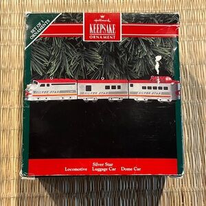 Hallmark Keepsake Silver Star (3 piece) Train Ornament Set - Cast Metal